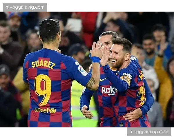 巴萨防守端限制对手射正率仅28%,整体防守组织堪称教科书级别 巴萨防守端限制对手射正率仅28%,整体防守组织堪称教科书级别